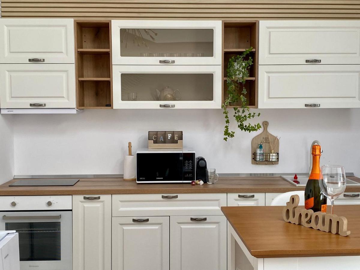 Residence Odaile #9 Otopeni Bagian luar foto